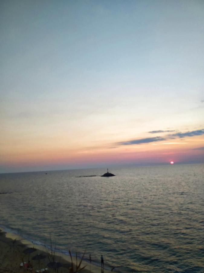 Amalias Place มิทิคาส ภายนอก รูปภาพ